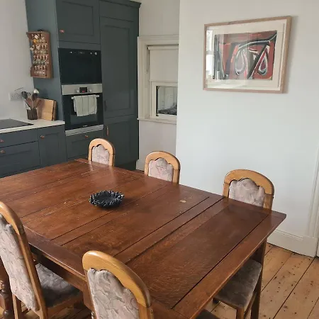 Appartement Country With A Pub, Restaurant & Brewery Onsite ! *