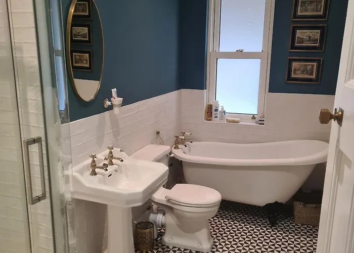 Country Home With A Pub, Restaurant & Brewery Onsite ! * Rathcoffey